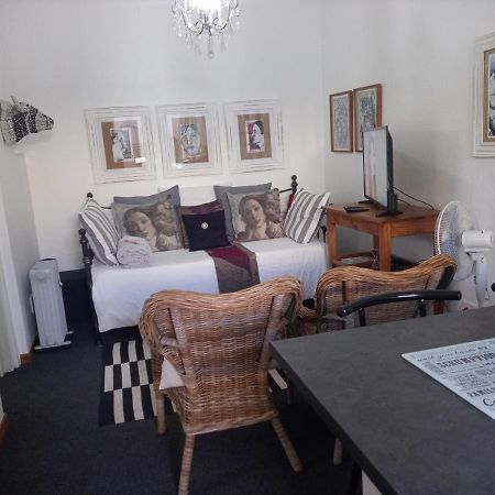 Appartamento Grace Pretoria-Noord Esterno foto
