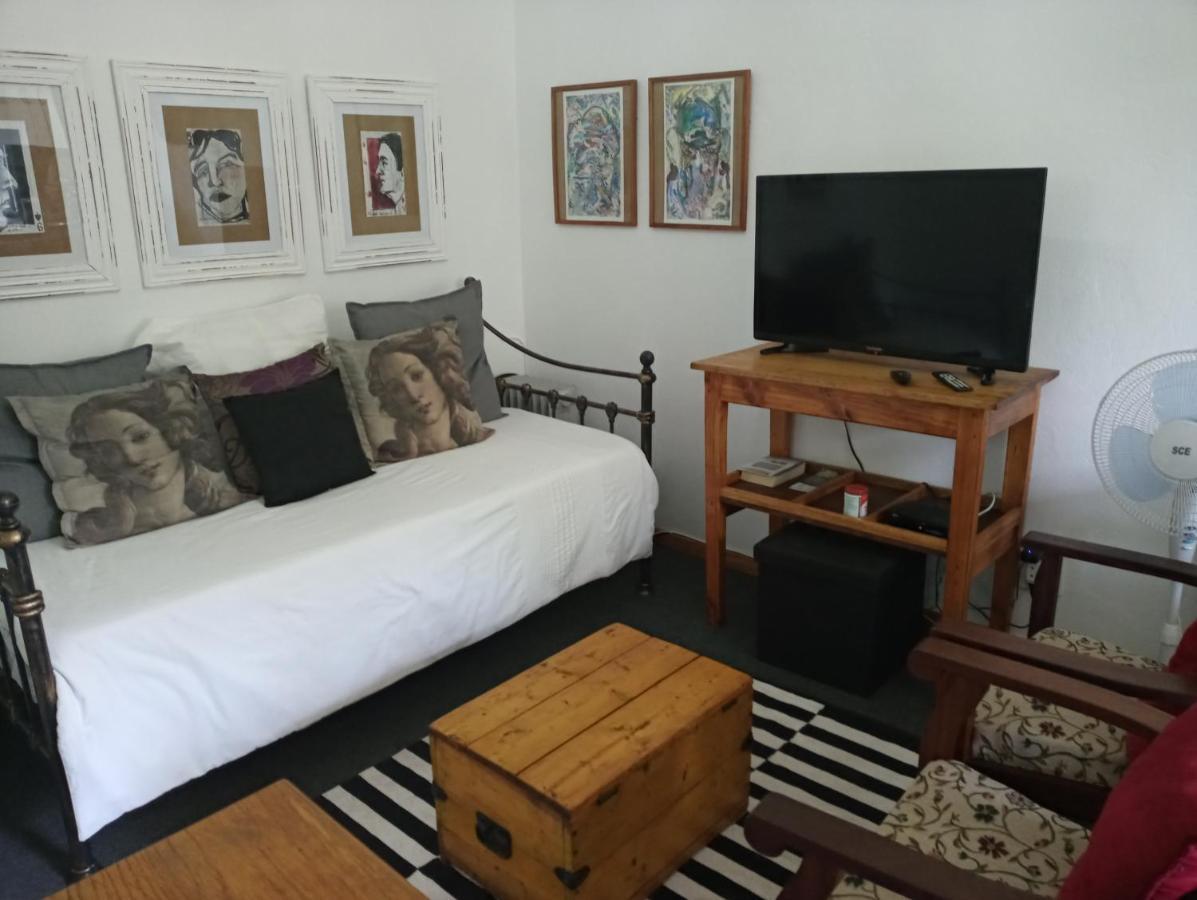 Appartamento Grace Pretoria-Noord Esterno foto