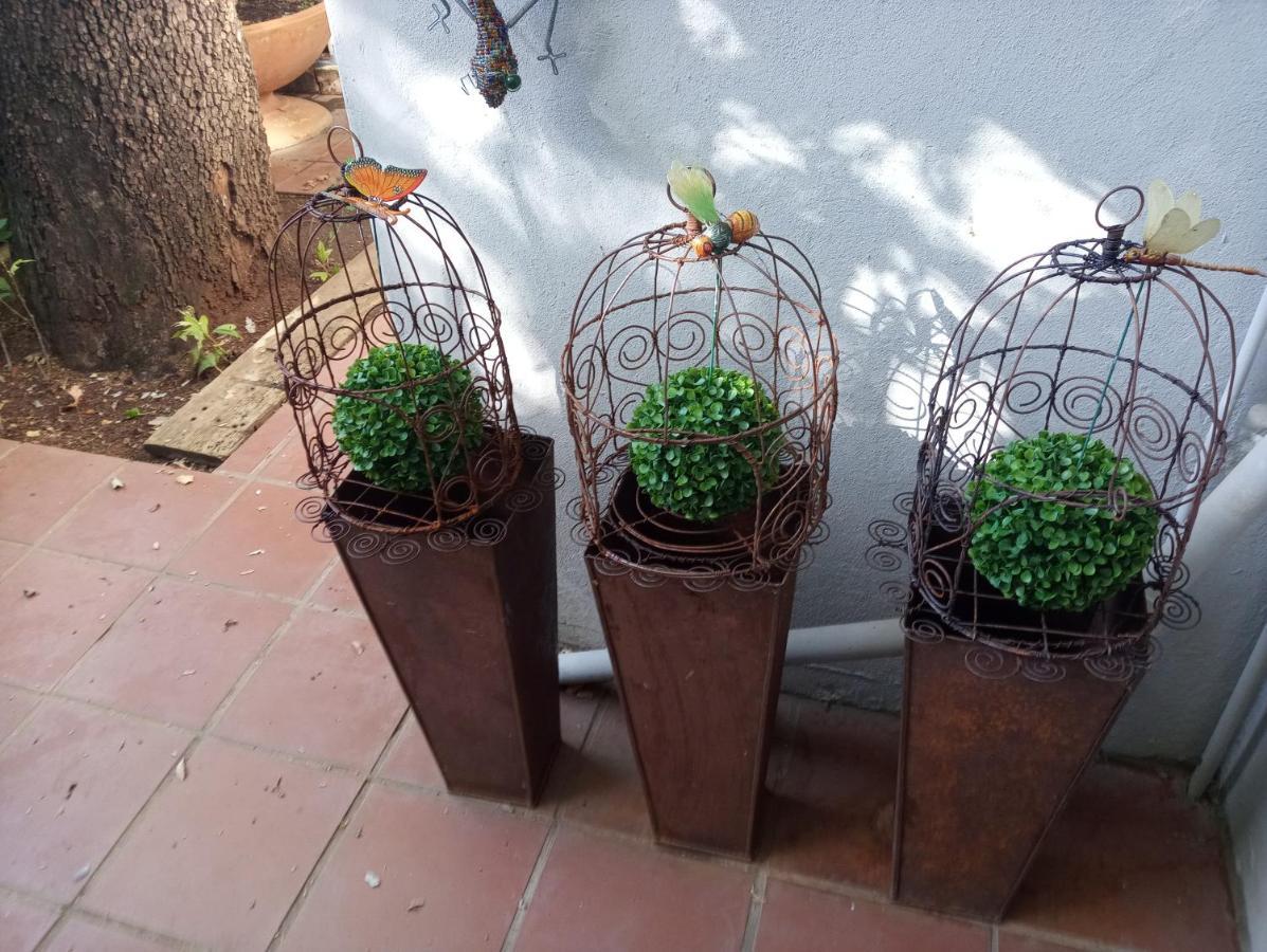 Appartamento Grace Pretoria-Noord Esterno foto