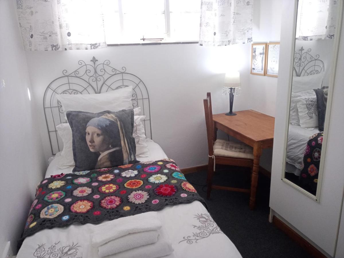 Appartamento Grace Pretoria-Noord Esterno foto