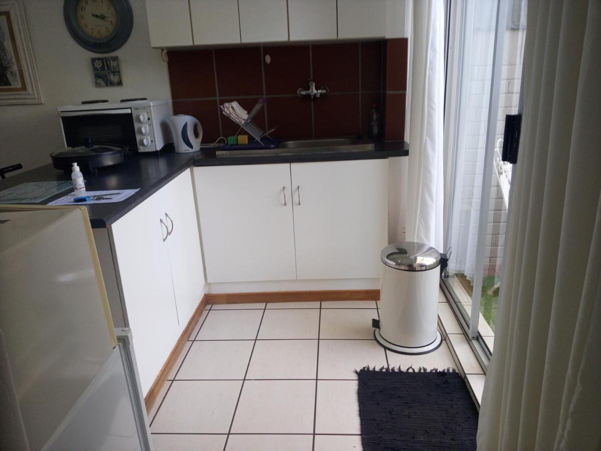 Appartamento Grace Pretoria-Noord Esterno foto